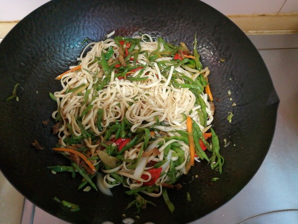 Lentil Braised Noodles recipe