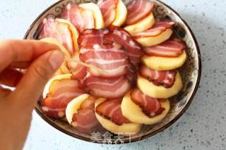 Steamed Potatoes with Bacon recipe