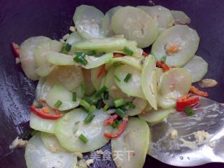 Stir-fried Zucchini with Pepper and Rot recipe