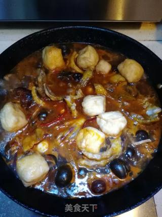 Snail and Duck Feet in Clay Pot recipe