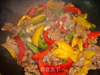 Stir-fried Pork with Colored Pepper and Oyster Sauce recipe