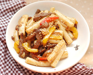 Stir Fried Rice Cake with Beef recipe