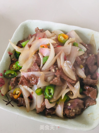Fried Beef with Onion recipe