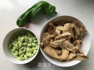 Stir-fried Dried Bamboo Shoots with Green Beans recipe