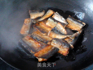 Grilled Saury with Japanese Salad Sauce recipe