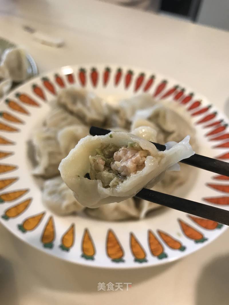 Celery and Shrimp Dumplings recipe