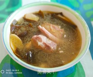 Braised Seaweed Soup with Spare Ribs recipe