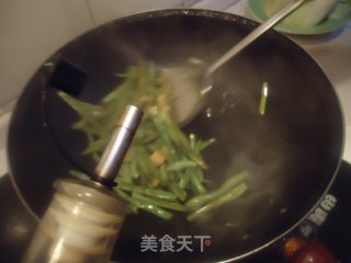 Fried Chicken with Beans recipe