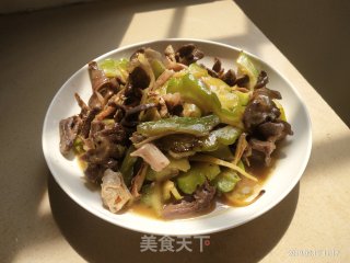 Stir-fried Bitter Gourd with Duck Offal recipe