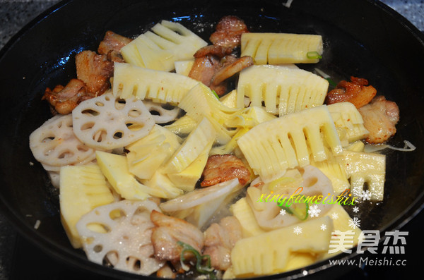 Assorted Fried Spring Bamboo Shoots recipe