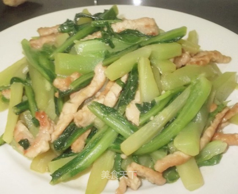Stir-fried Shredded Pork with Lettuce recipe