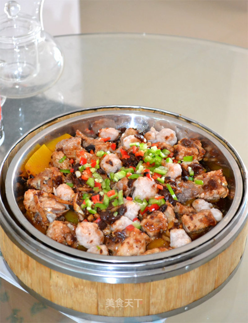 Yangjiang Steamed Pork Ribs and Meatballs with Black Bean Sauce recipe