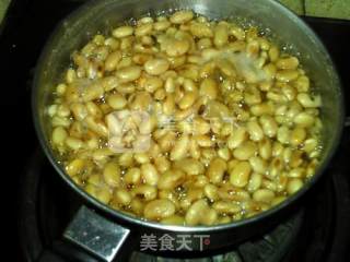 Chrysanthemum and Chinese Wolfberry Cooked Soy Milk recipe