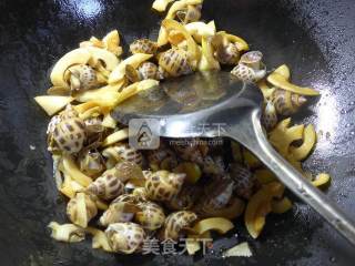 Leishan Fried Snails recipe