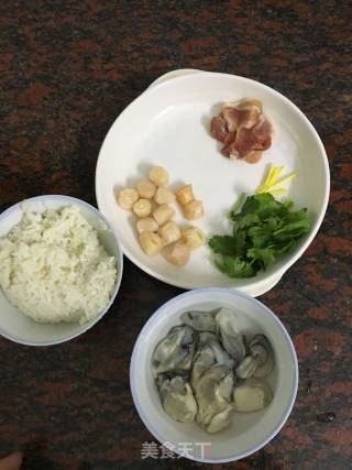 Fresh Oyster and Scallop Congee recipe