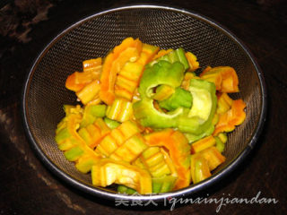 Dinner Time-bitter Melon Braised Phnom Penh Pomfret recipe