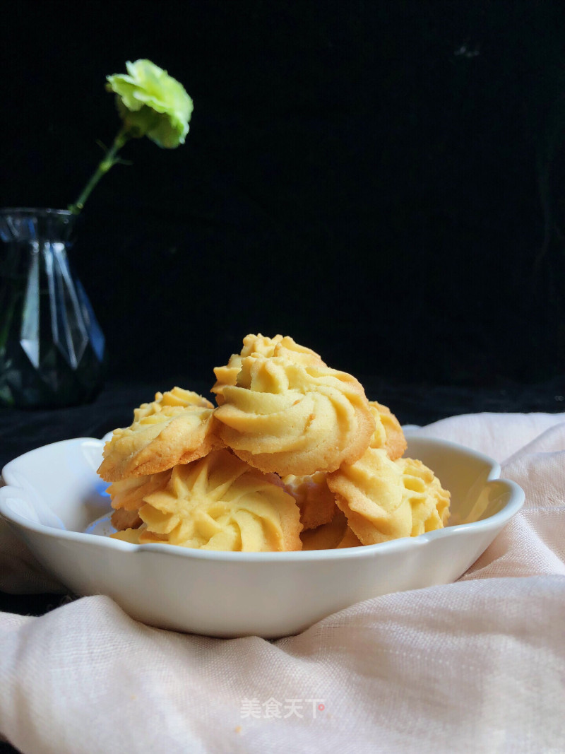 Tasty and Not Fat Coconut Cookies recipe