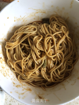 Hot Noodles with Sesame Paste recipe