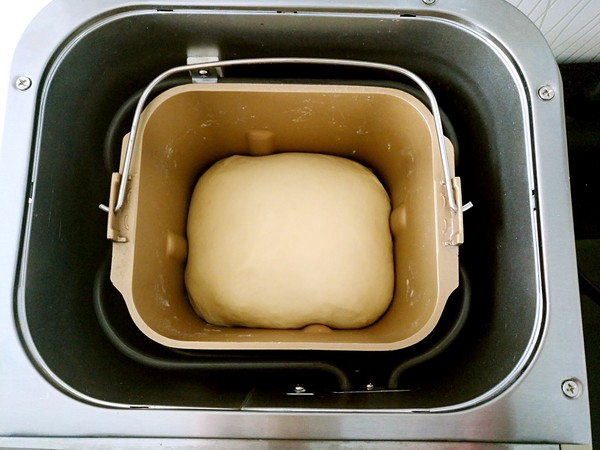 Applesauce Bread Rolls recipe