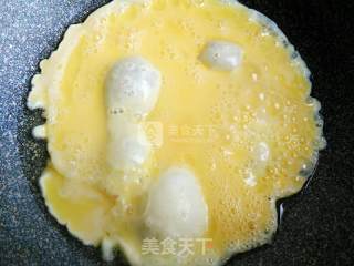 Fried Yellow Mushroom with Egg recipe
