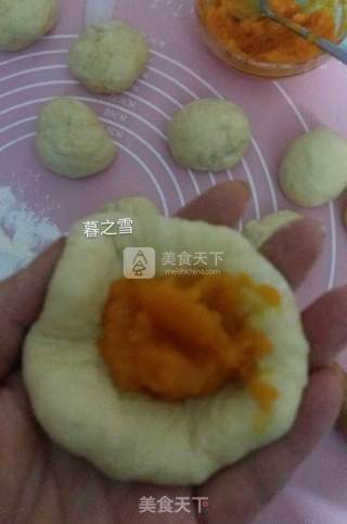 Pumpkin Buns recipe