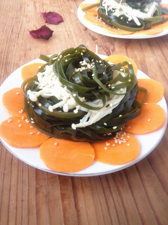 Enoki Mushroom Mixed with Kelp Shreds recipe