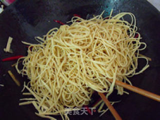 Hometown Classic-stir-fried Dry Silk recipe