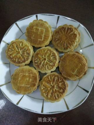 Black Sesame and Five Nut Mooncakes recipe