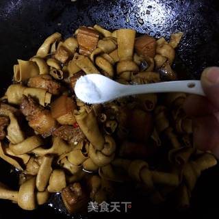 Braised Pork Belly Knot recipe