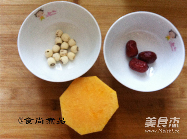 Steamed Pumpkin with Red Dates and Lotus Seeds recipe