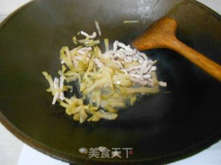Stir-fried Mustard with Three Shreds recipe