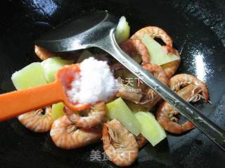 Fried Shrimp with Potatoes recipe