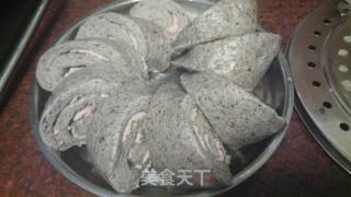 Sesame Rolled Pork Bun recipe