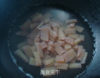 Fried Konjac Tofu with Pickled Peppers recipe