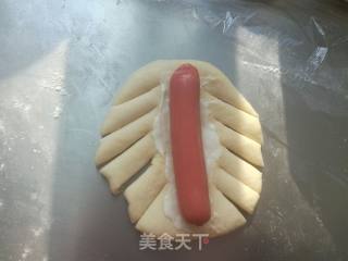 #炉美食#flower Hot Dogs recipe