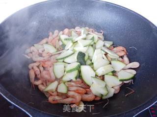 Braised Pumpkin with Shrimp recipe