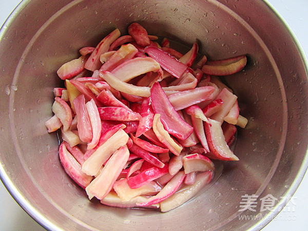 Homemade Spicy Dried Radishes recipe