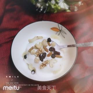 Banana Nut Mix Yogurt recipe
