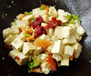 Stir-fried Tofu with Green Pepper recipe