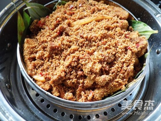 Steamed Pork with Bamboo Leaves recipe