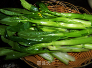 Sausage Stir-fried Choy Sum recipe