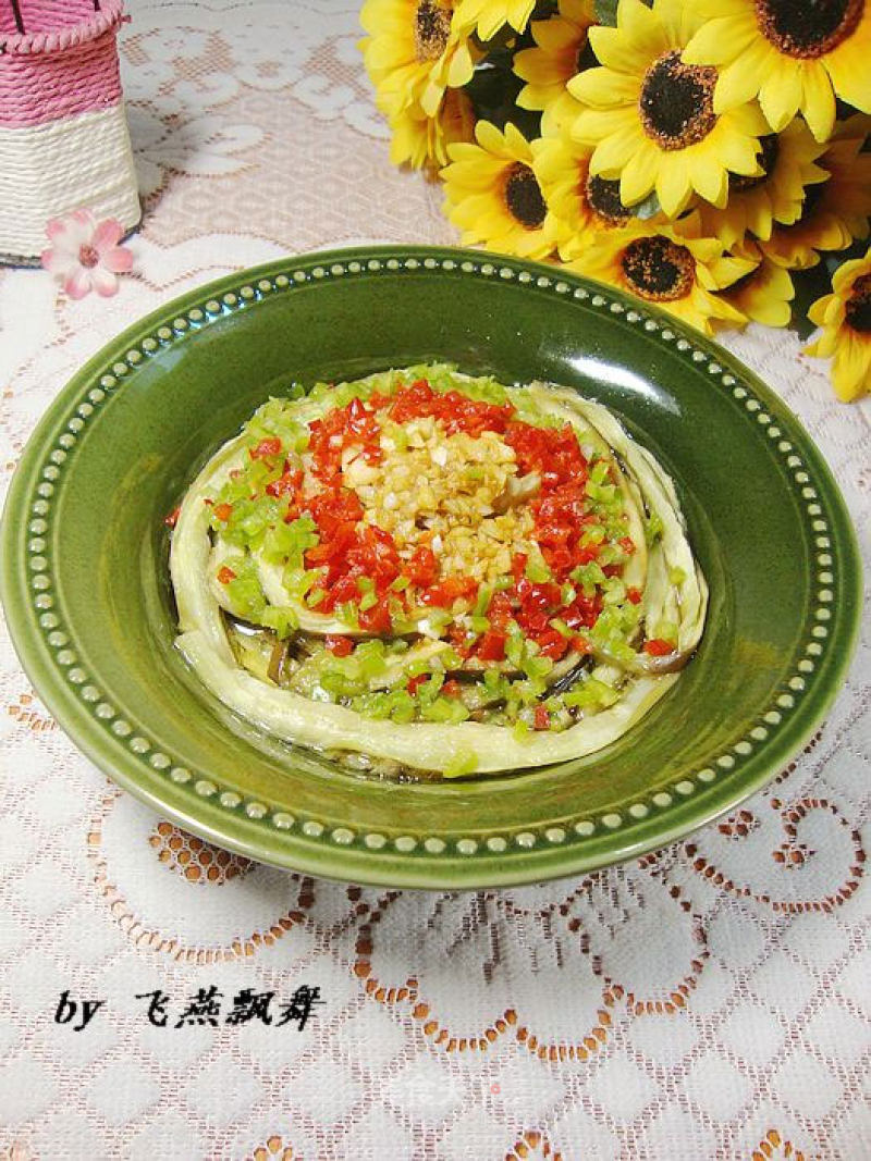 Refreshing Small Cold Dish--------【garlic Shredded Eggplant Strips】 recipe