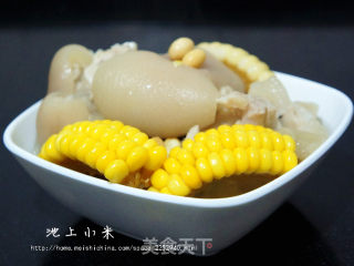 【corn Soybean Hoof Soup】 recipe