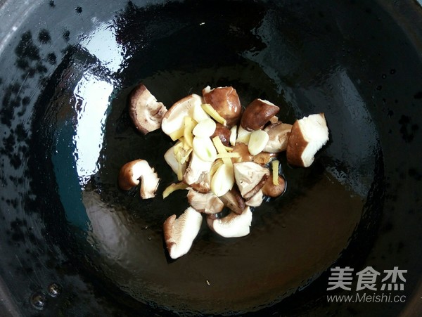 Grilled Mushrooms, Bamboo Shoots and Grilled Bran recipe