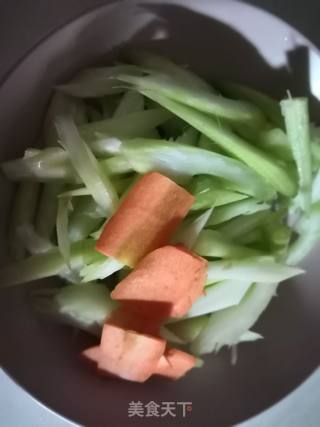 Stir-fried Bacon with Celery recipe