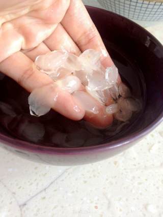 Summer Sweet Detox Goods--peach Gum Fruit Soup recipe