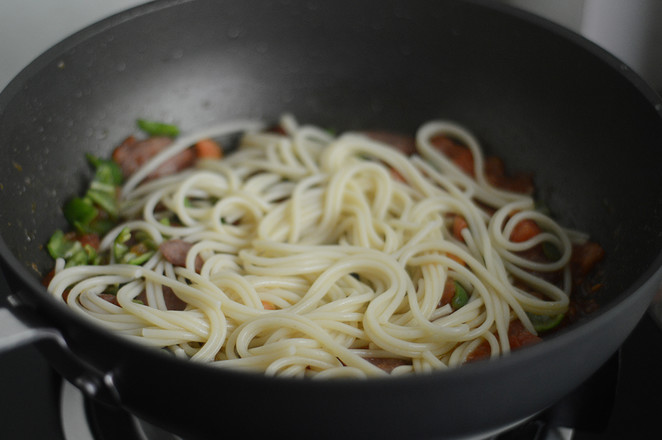 Pasta with Beef Sausage and Tomato Sauce recipe