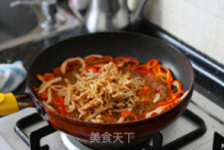 Kimchi and Pork Noodles recipe