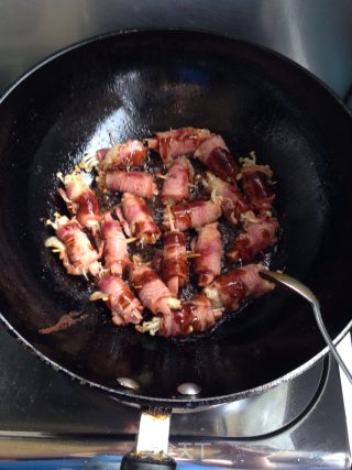 Bacon Enoki Mushroom recipe