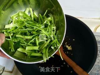 Garlic Pepper Convolvulus recipe